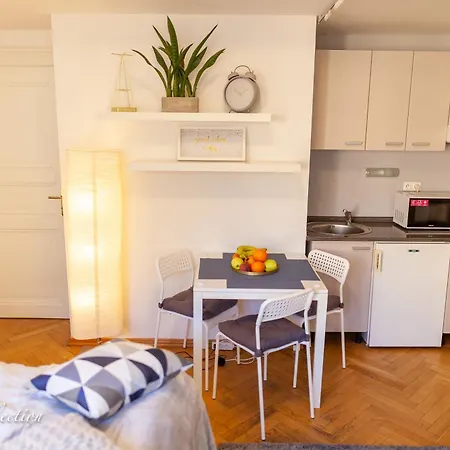 New Old Town Square Sdudio Apartment Prague Exterior photo